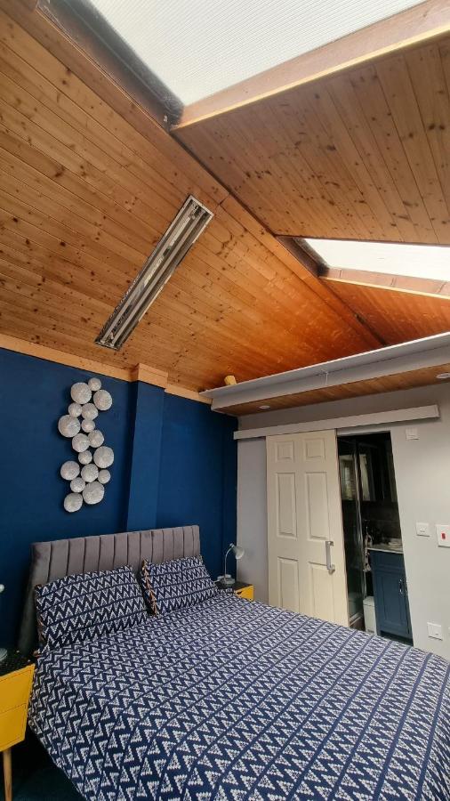 Glebe House, Private Entrance, Free Parking On Drive, Self Check In, Netflix Bed & Breakfast Ashford  Exterior photo